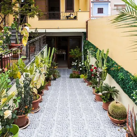 Al Mare Affittacamere 3*